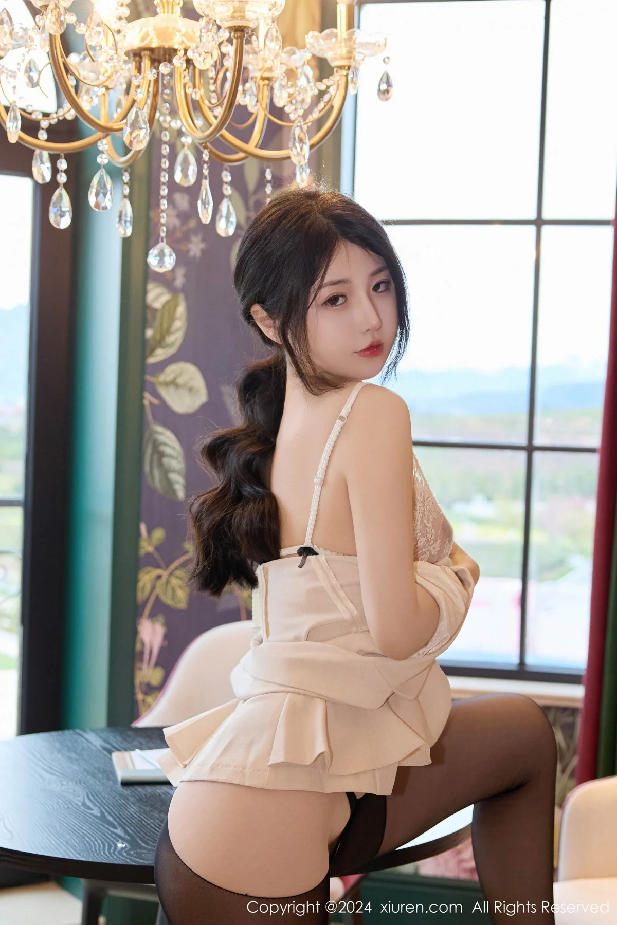 陈小花性感白色OL制服露白色蕾丝内衣配黑丝裤袜绝美写真 第 67 张
