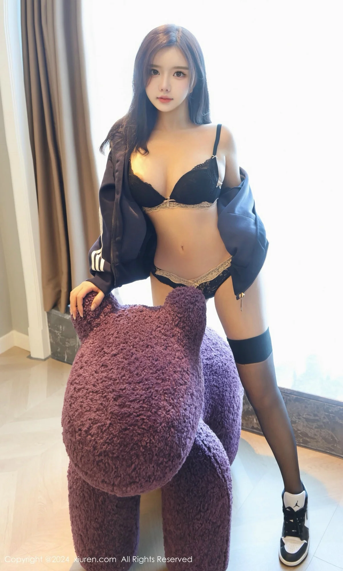 小薯条nienie性感黑色内衣配黑丝袜秀完美身材撩人绝美写真 第 44 张