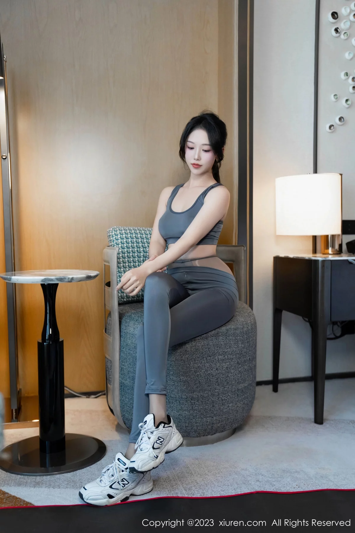 利世性感灰色瑜伽服饰配超薄无内灰丝秀曼妙身姿绝美写真 第 12 张