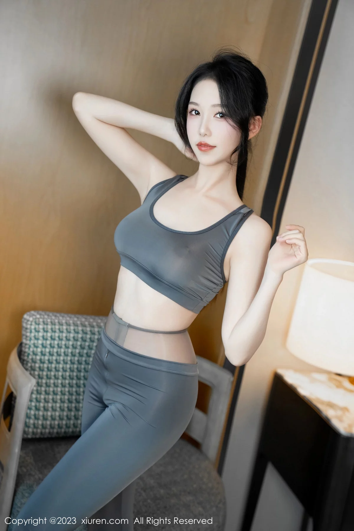 利世性感灰色瑜伽服饰配超薄无内灰丝秀曼妙身姿绝美写真 第 19 张