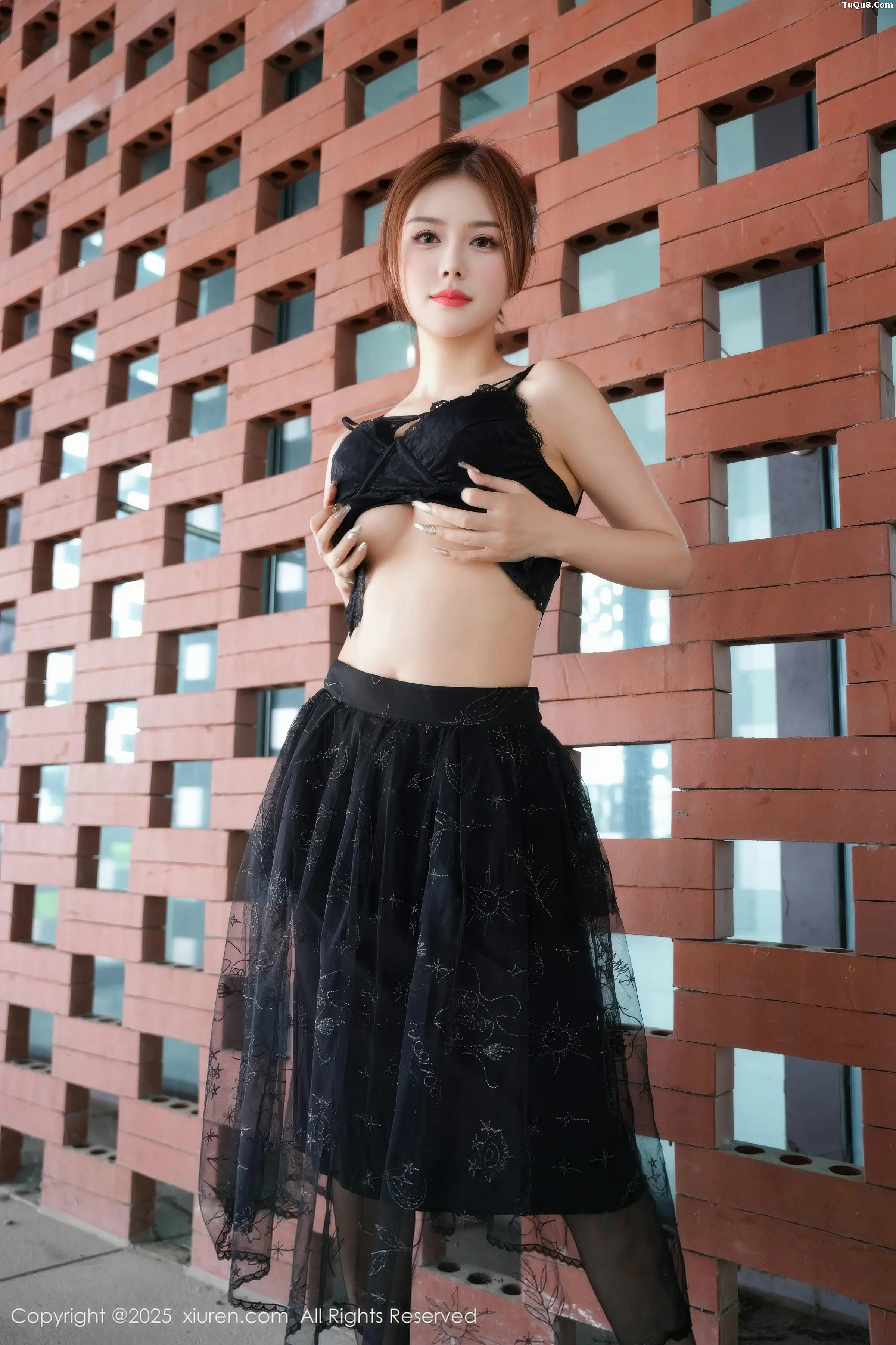 白芷yy性感黑色情趣内衣配超薄黑丝秀完美身材迷人绝美写真 第 26 张