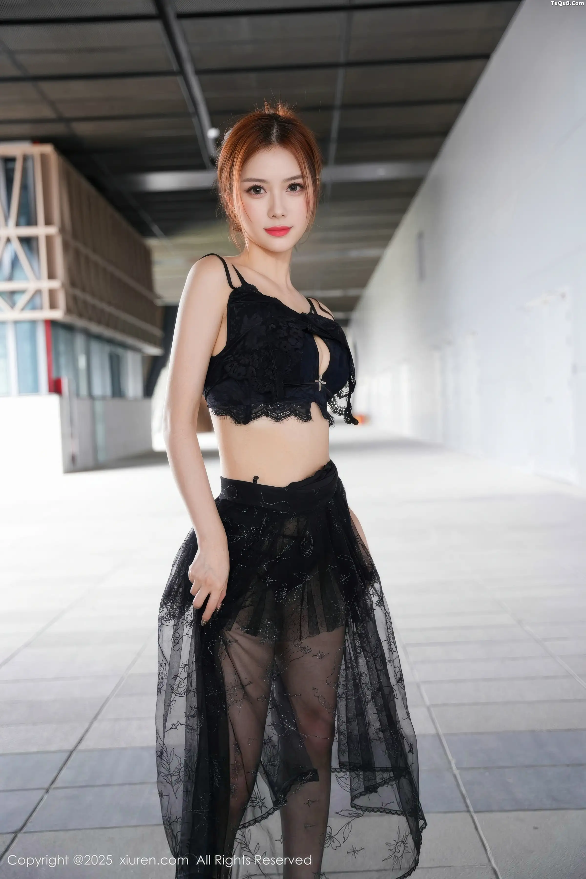 白芷yy性感黑色情趣内衣配超薄黑丝秀完美身材迷人绝美写真 第 34 张