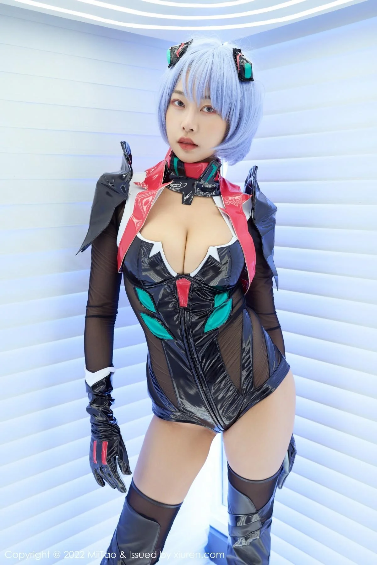 梦乃Mandy私房Cosplay主题低胸连体衣秀豪乳绝美写真 第 127 张
