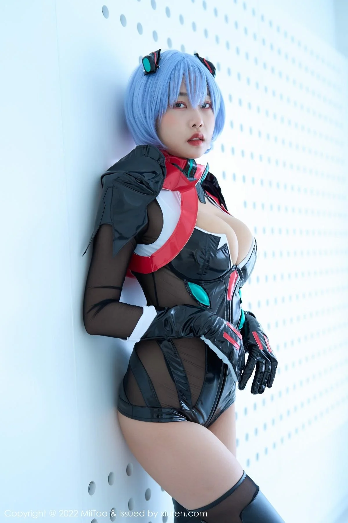 梦乃Mandy私房Cosplay主题低胸连体衣秀豪乳绝美写真 第 13 张