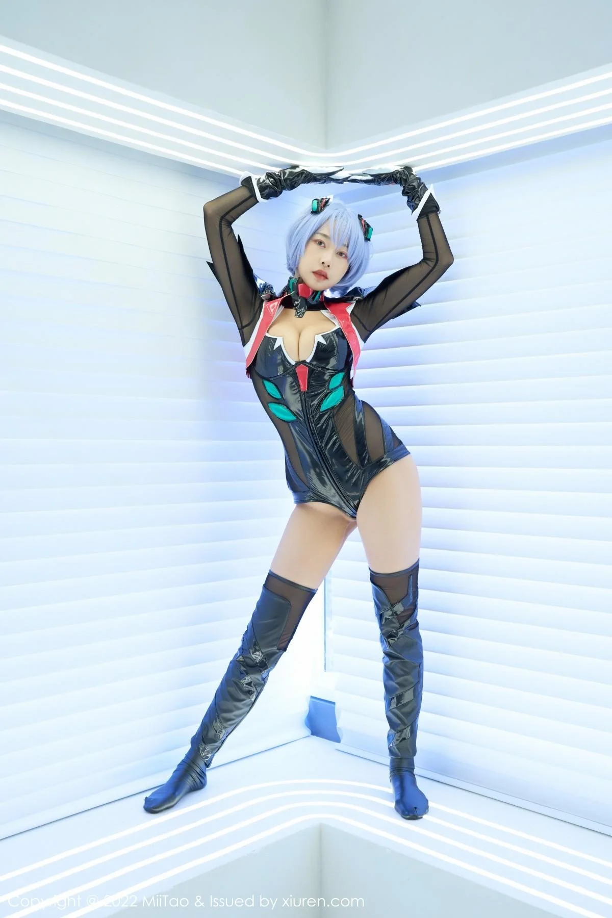 梦乃Mandy私房Cosplay主题低胸连体衣秀豪乳绝美写真 第 57 张