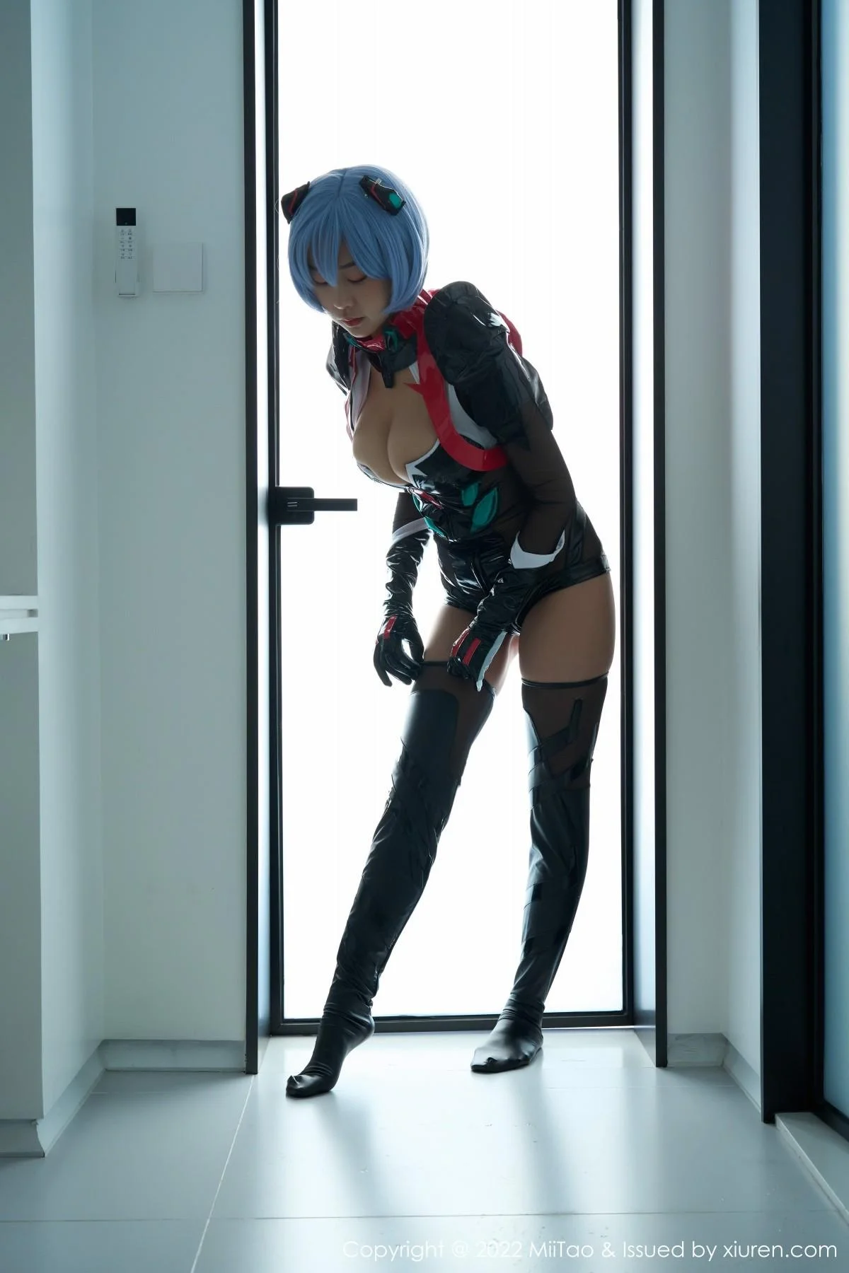 梦乃Mandy私房Cosplay主题低胸连体衣秀豪乳绝美写真 第 94 张