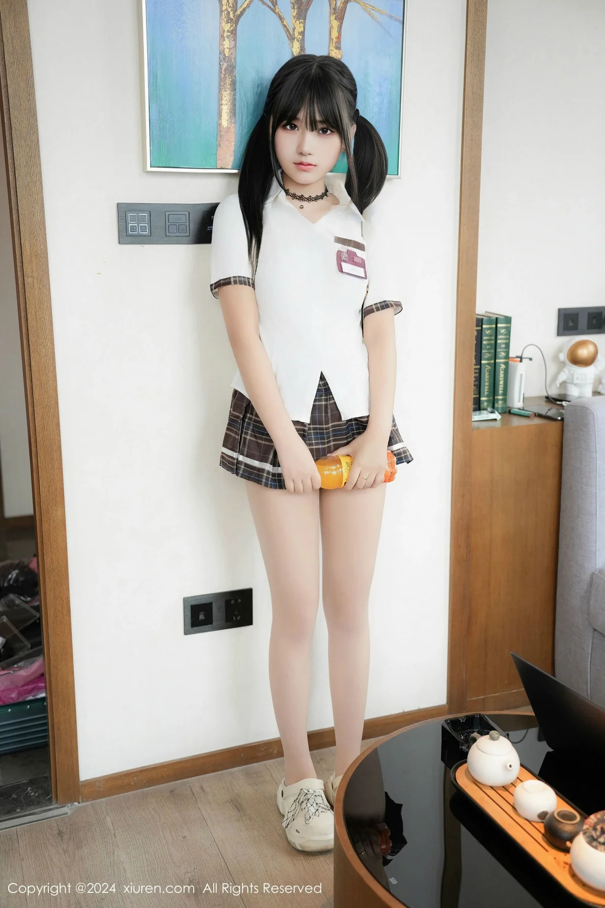 小肉肉咪性感黑色情趣服饰配黑丝网袜秀凹凸身材绝美写真 第 16 张