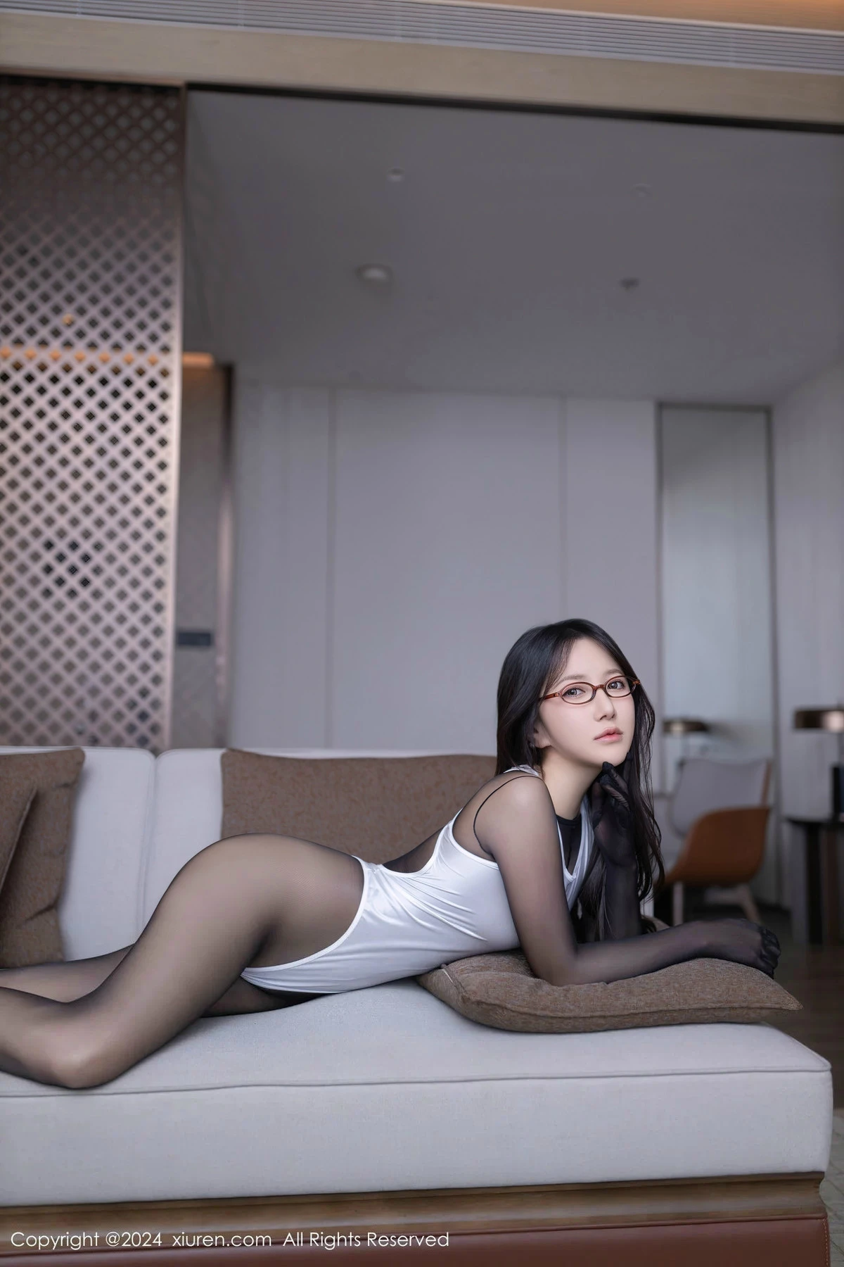 鱼子酱Fish私房性感黑色薄纱连体衣秀惹火身材极致绝美写真 第 27 张