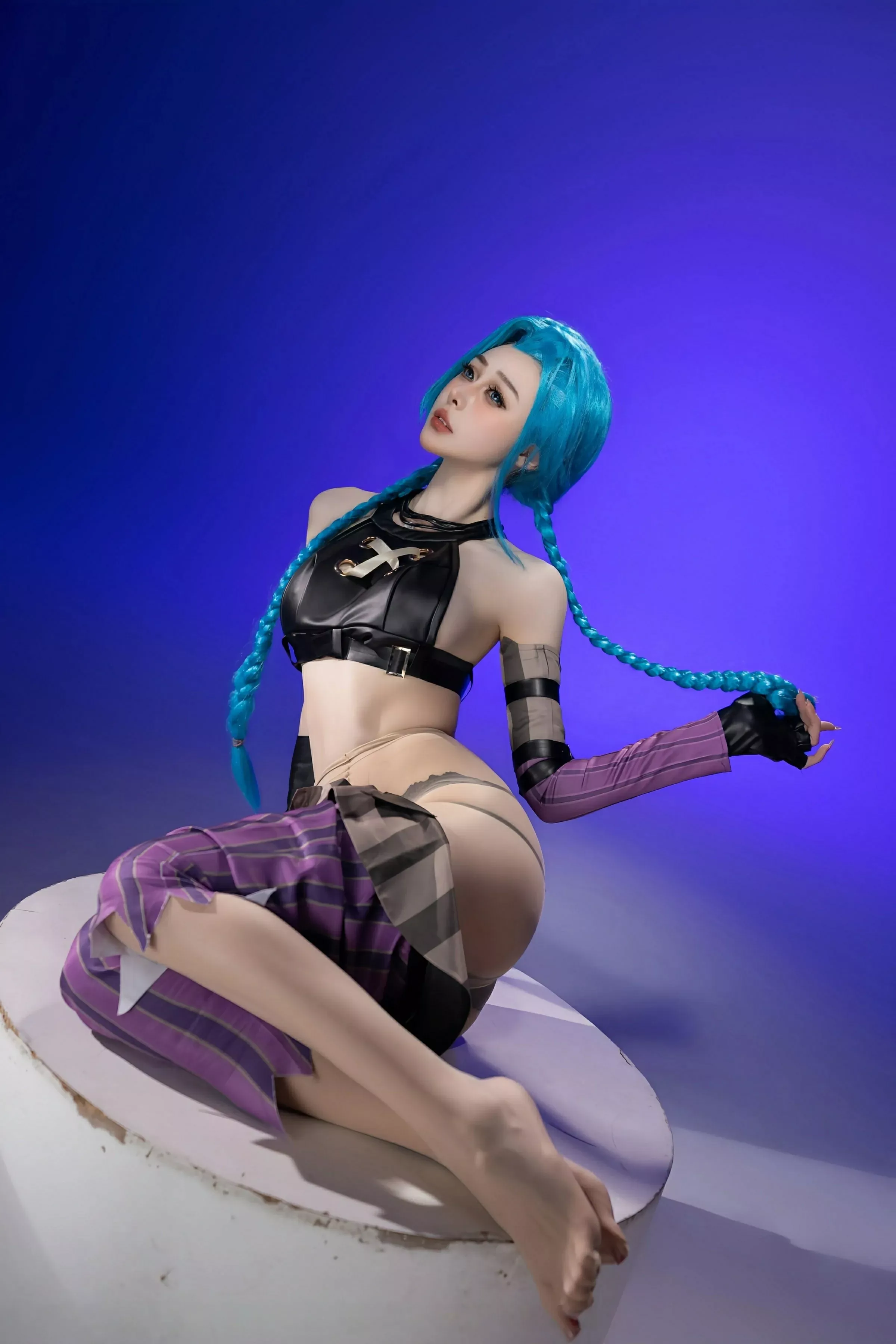 小逗逗性感Cosplay装扮配肉色丝袜秀曼妙身姿迷人绝美写真 第 28 张