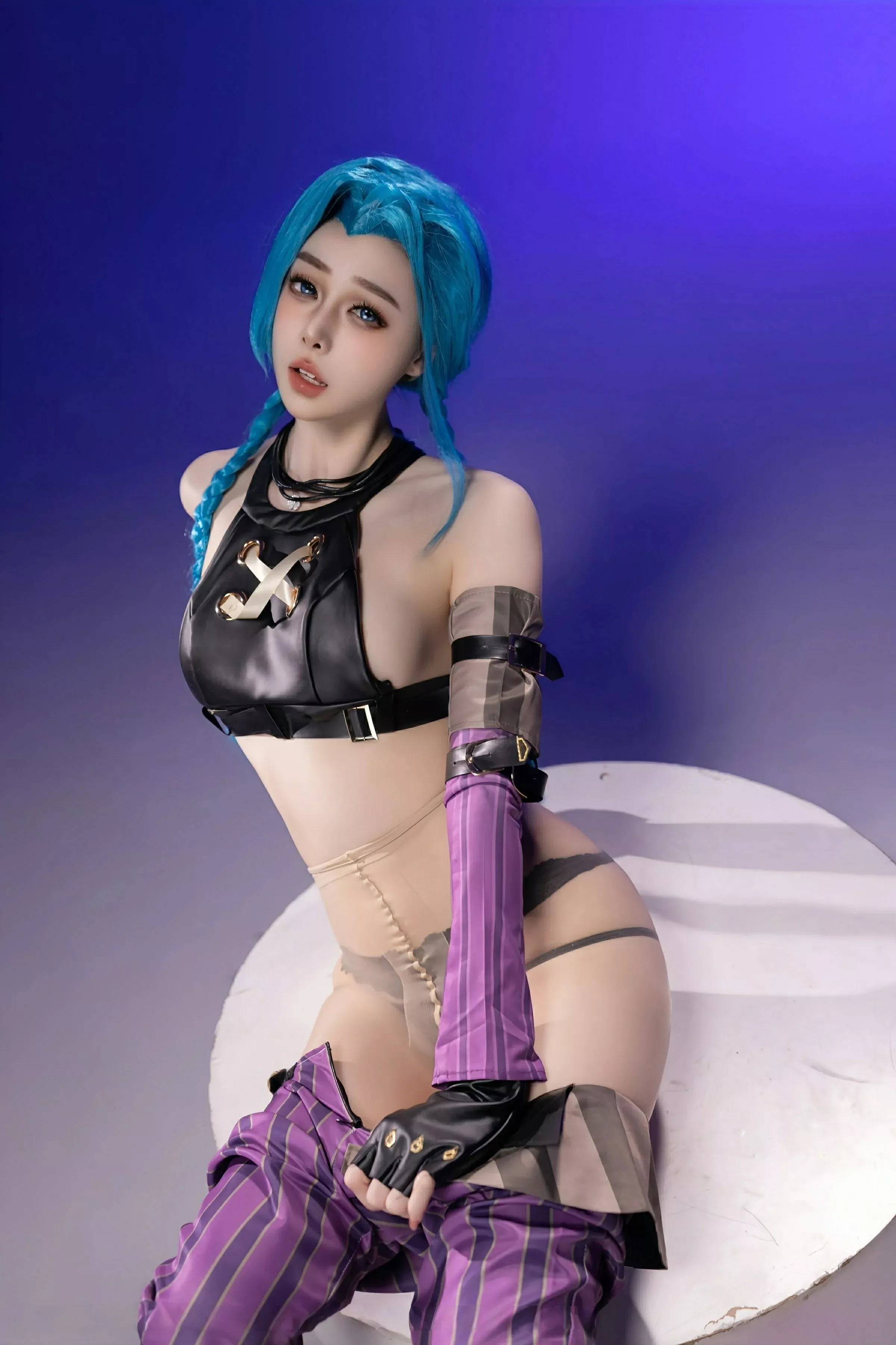 小逗逗性感Cosplay装扮配肉色丝袜秀曼妙身姿迷人绝美写真 第 53 张