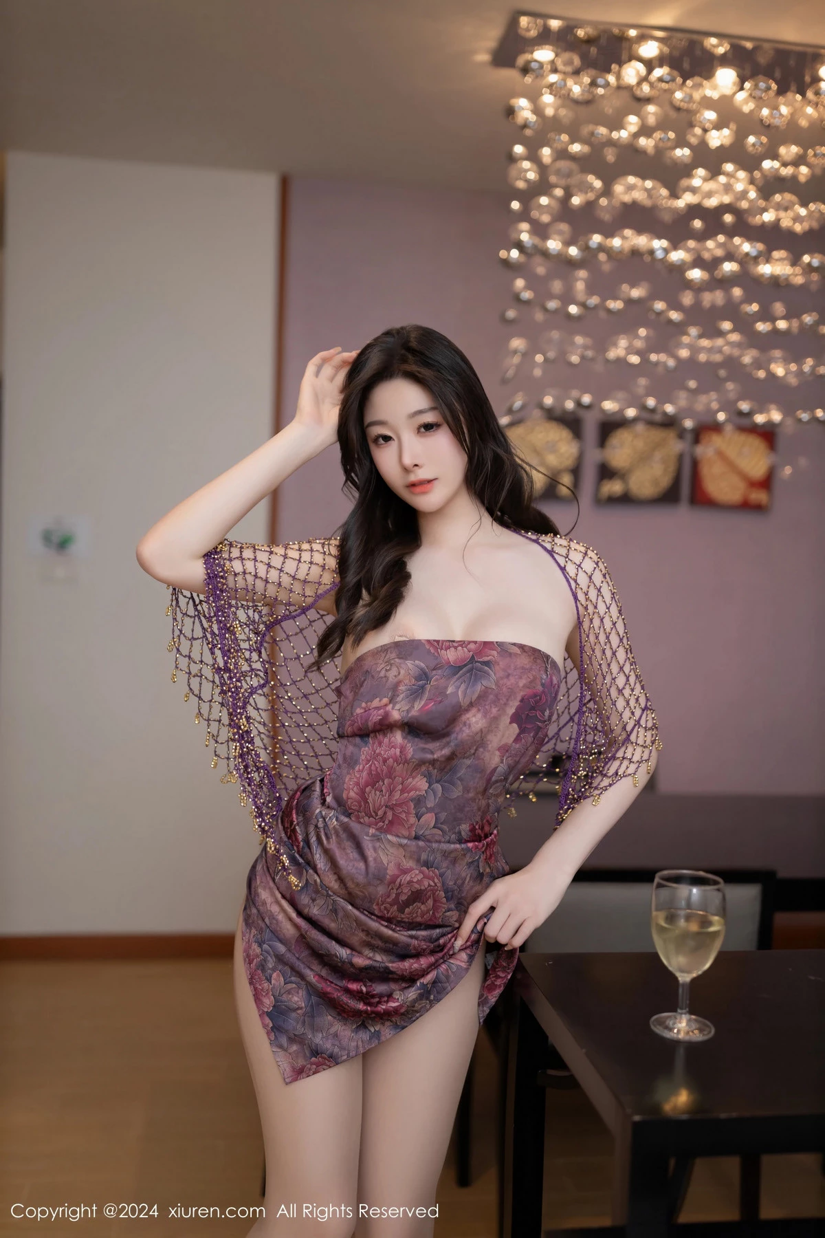 小逗逗性感紫色网纱服饰配超薄肉丝秀曼妙身姿撩人绝美写真 第 13 张