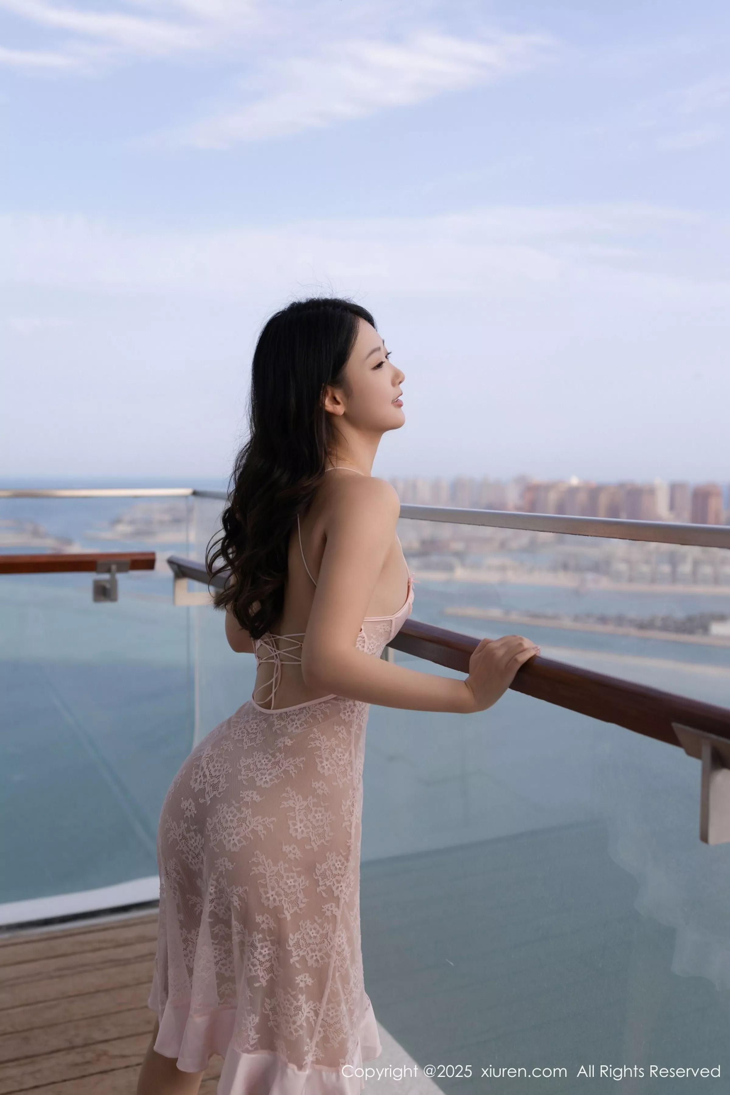 唐安琪性感粉色连衣短裙露粉色内衣配肉丝袜秀美腿绝美写真 第 122 张