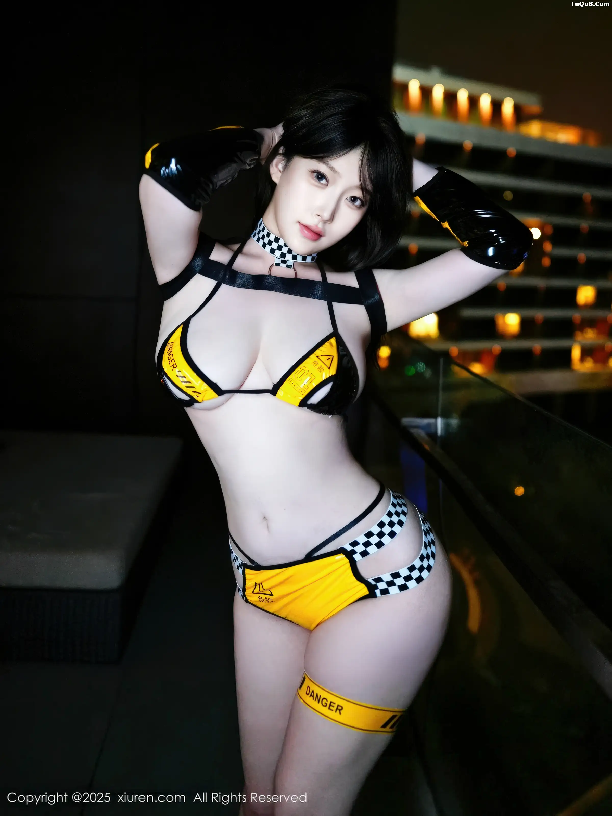 李沁恩lrene户外性感黄色赛车制服秀丰腴身材迷人绝美写真 第 88 张