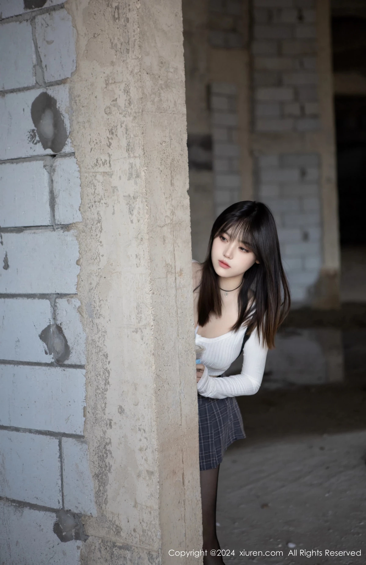 豆瓣酱捆绑主题性感白色上衣配开档黑丝秀丰满身材绝美写真 第 76 张