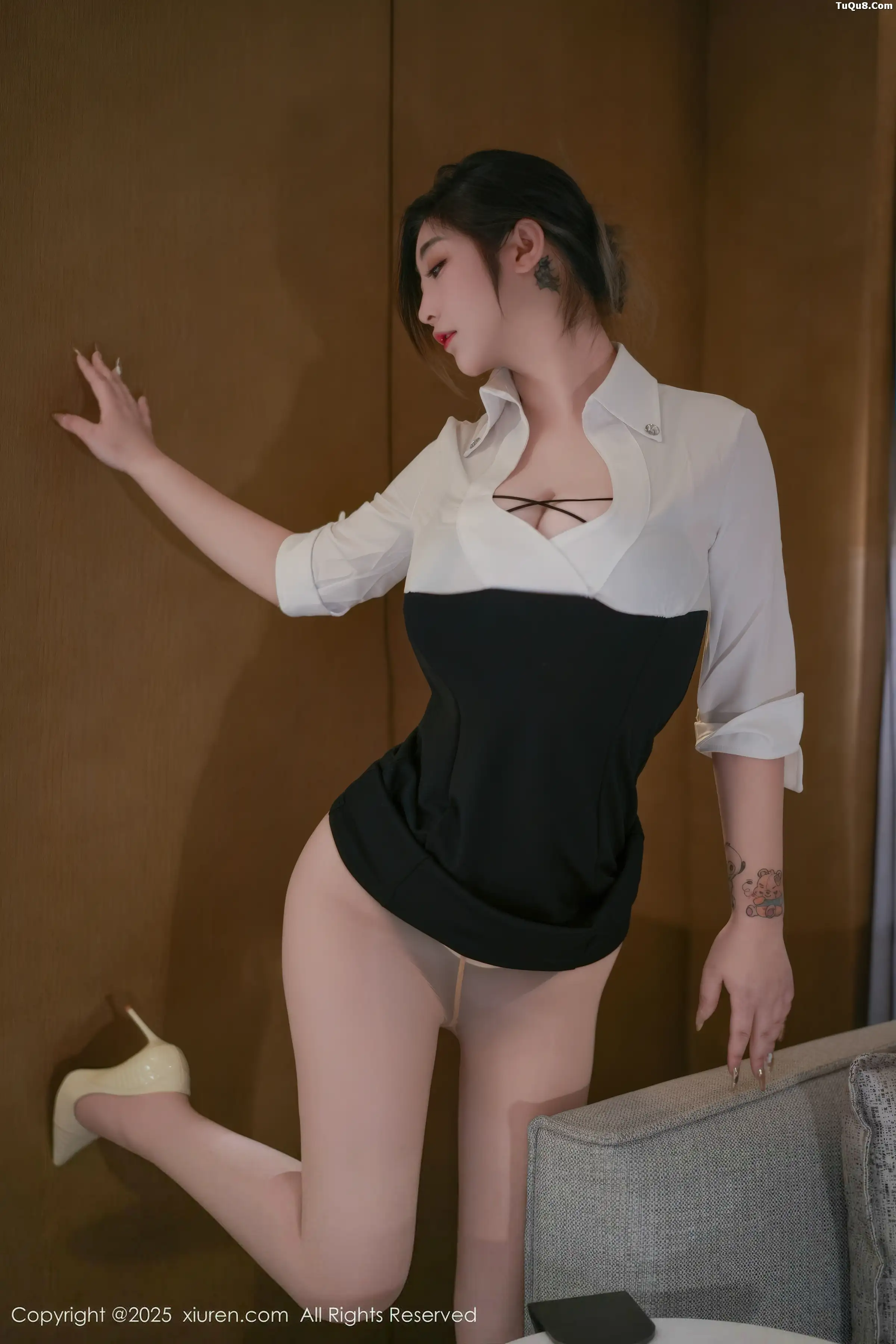 妲己_Toxic性感白色衬衫露黑色内衣秀丰满身材绝美写真 第 48 张