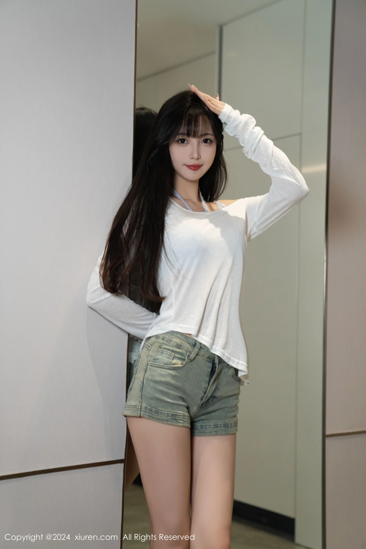 林星阑性感蓝色情趣内衣配超短牛仔裤秀曼妙身姿迷人写真 第 32 张