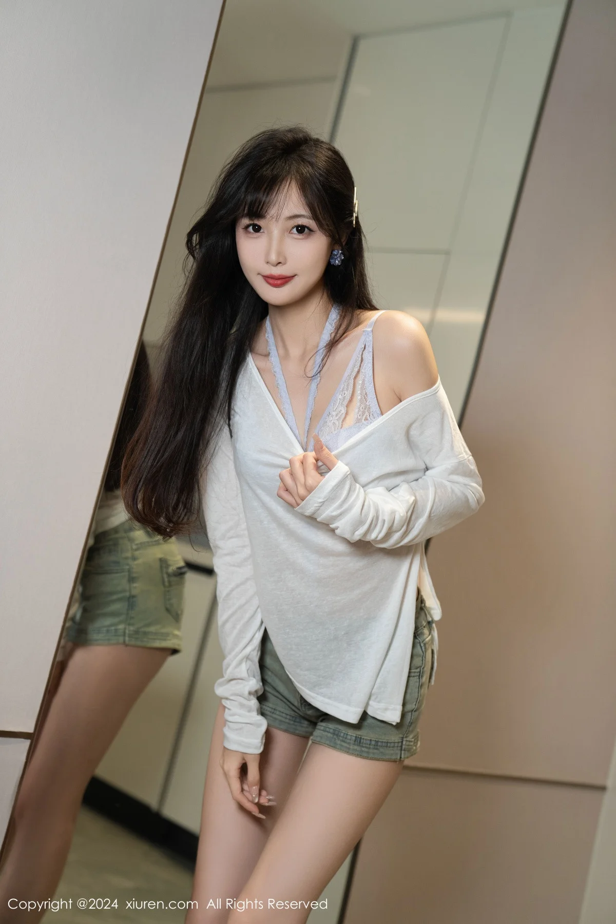 林星阑性感蓝色情趣内衣配超短牛仔裤秀曼妙身姿迷人写真 第 46 张