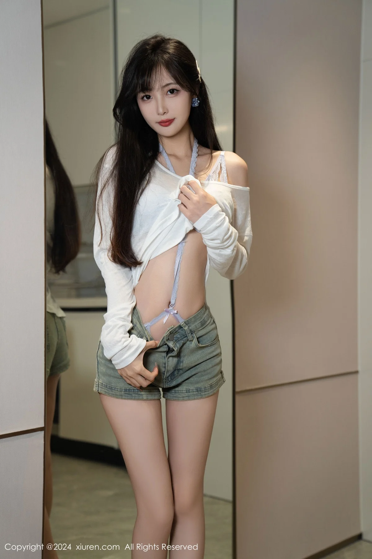 林星阑性感蓝色情趣内衣配超短牛仔裤秀曼妙身姿迷人写真 第 57 张