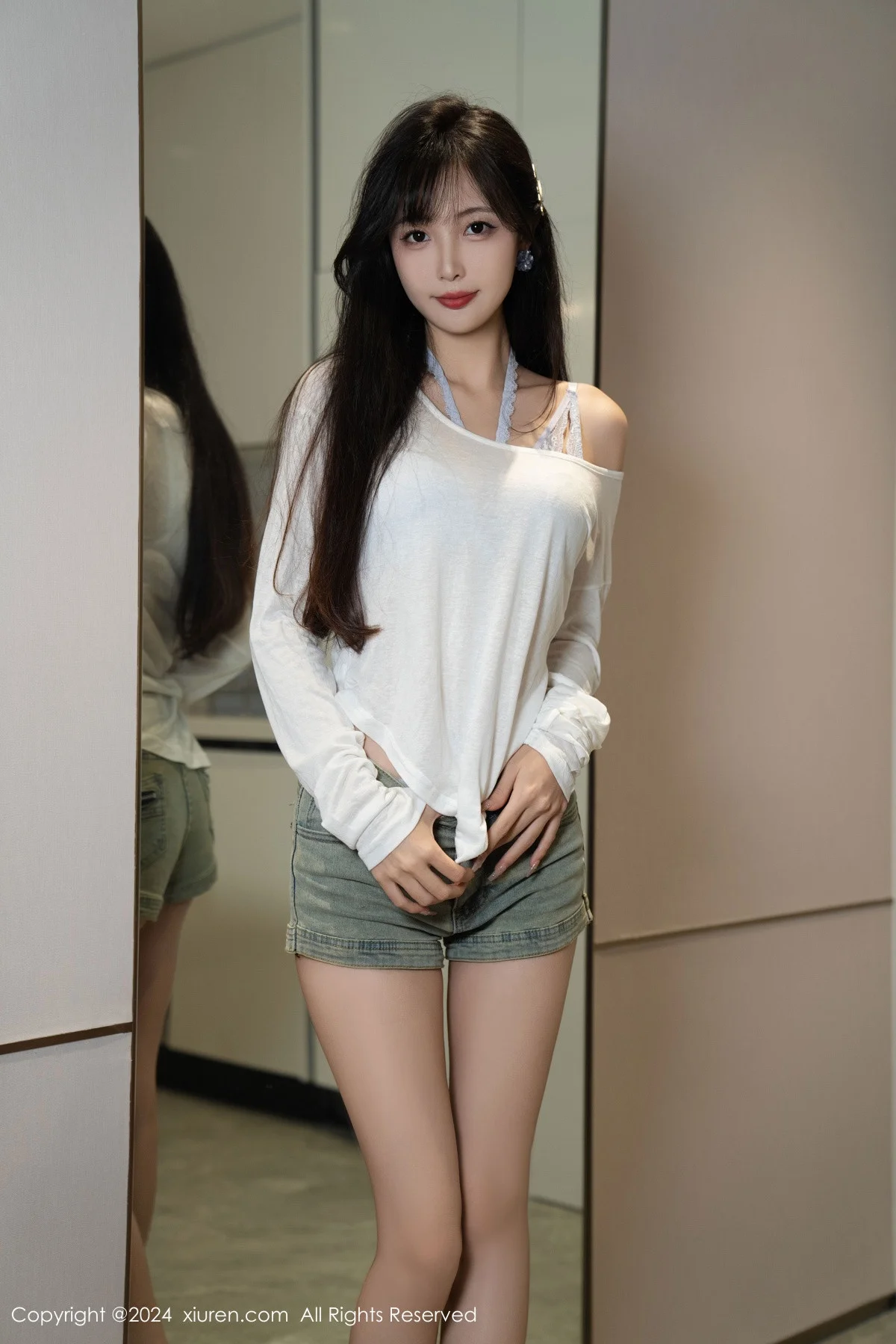林星阑性感蓝色情趣内衣配超短牛仔裤秀曼妙身姿迷人写真 第 61 张