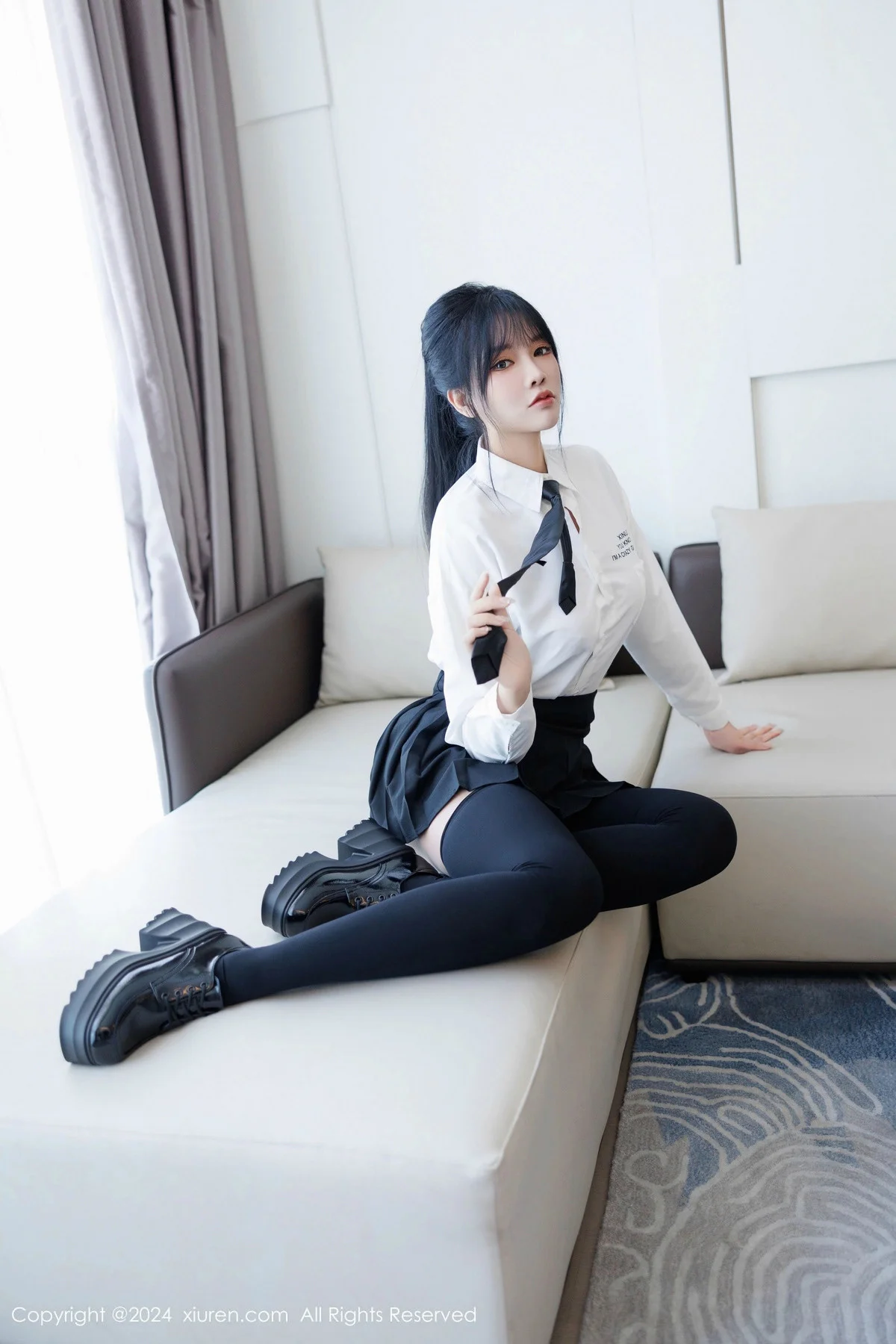 娜比私房性感黑色蕾丝内衣配超薄肉丝秀凹凸身材绝美写真 第 111 张