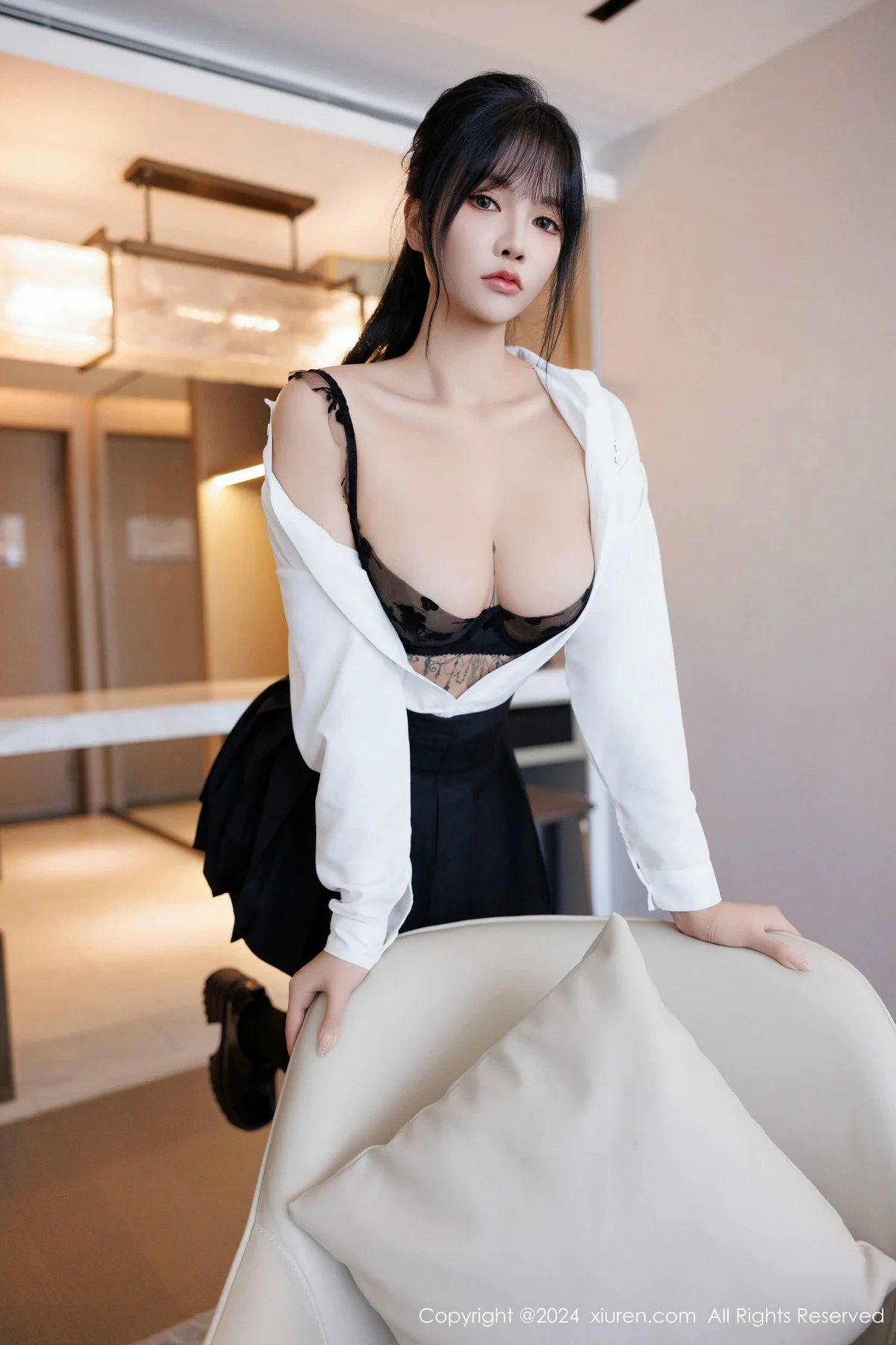 娜比私房性感黑色蕾丝内衣配超薄肉丝秀凹凸身材绝美写真 第 127 张