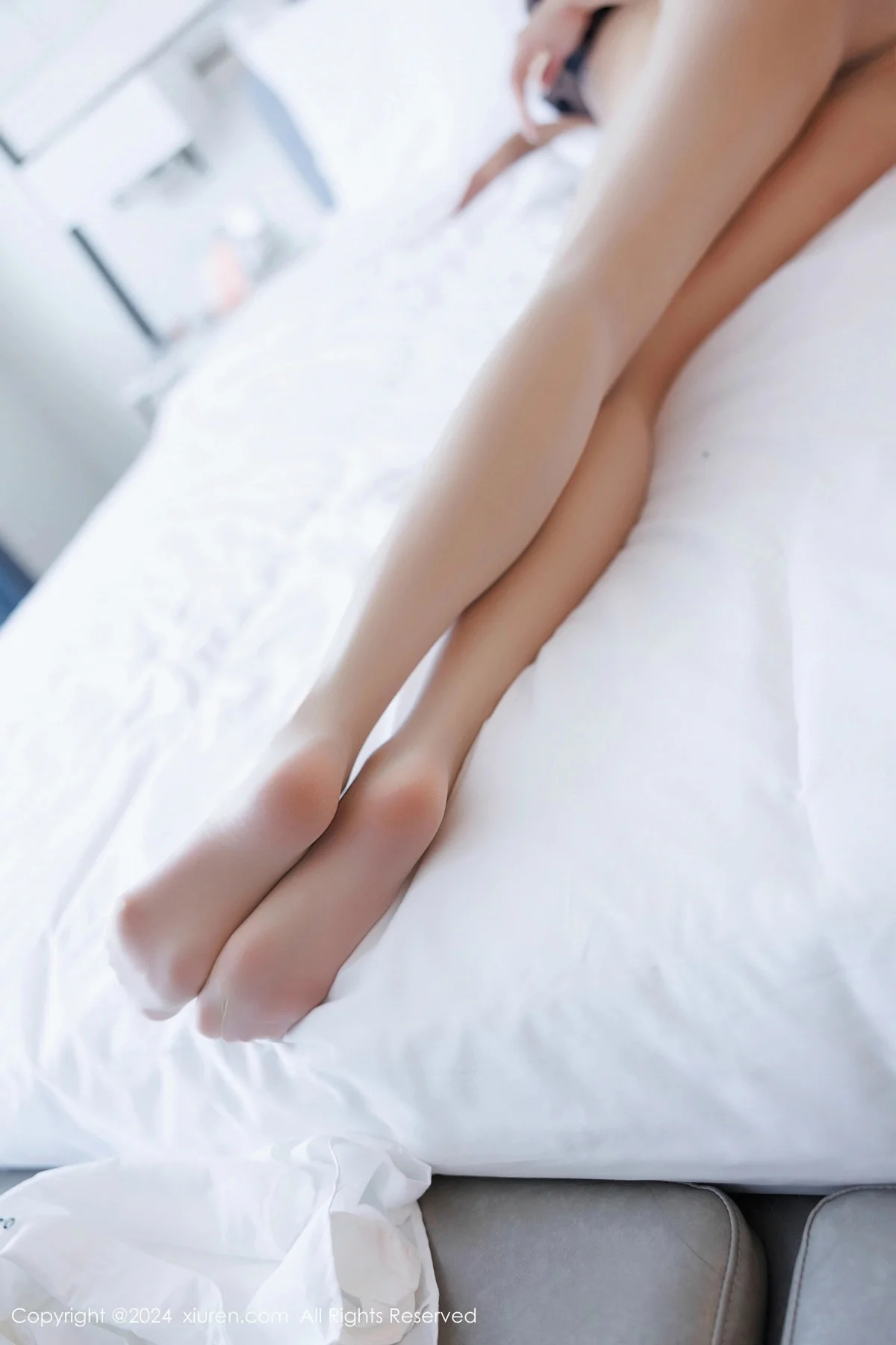 娜比私房性感黑色蕾丝内衣配超薄肉丝秀凹凸身材绝美写真 第 28 张