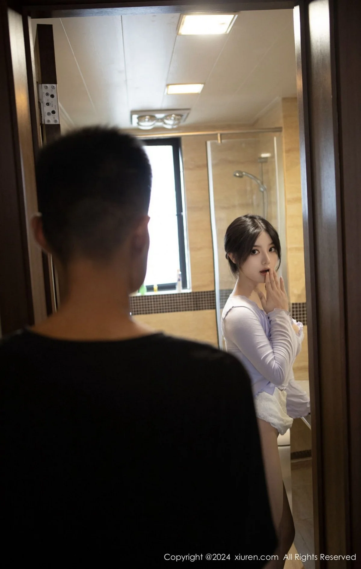 豆瓣酱场景拍摄性感浅紫上衣配超薄肉丝秀丰腴身材绝美写真 第 58 张