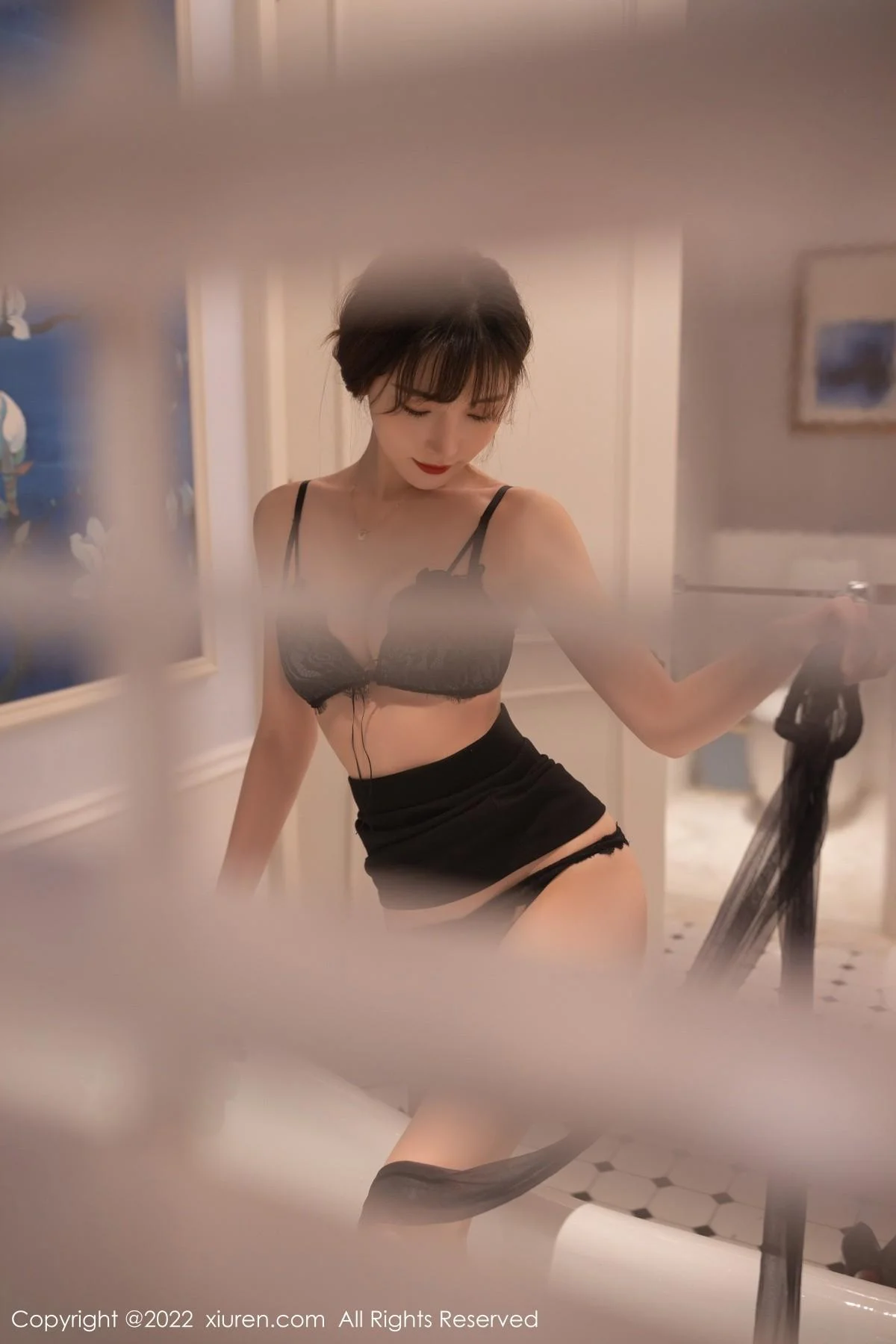 陆萱萱珠三角旅拍咖啡色上衣配黑短裙露蕾丝内衣绝美写真 第 65 张