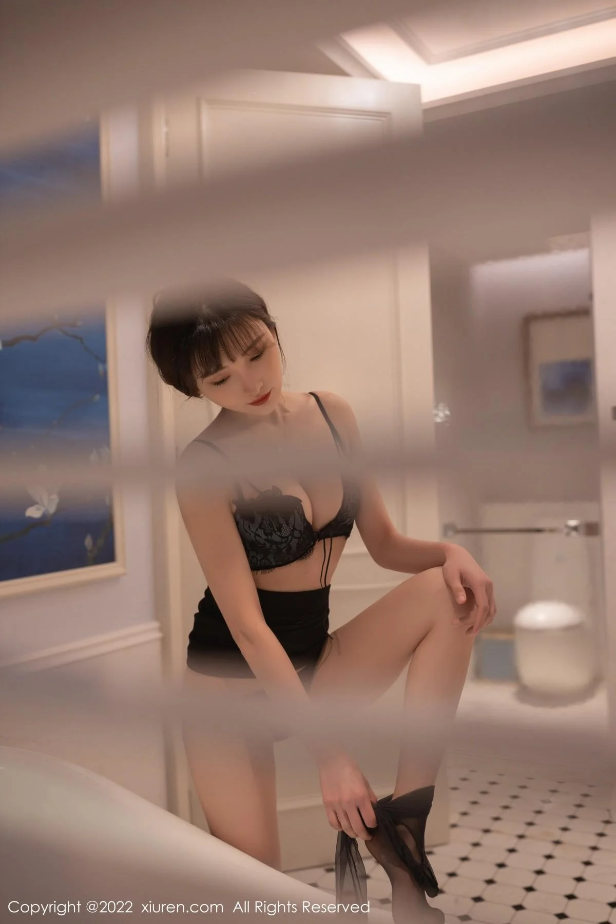陆萱萱珠三角旅拍咖啡色上衣配黑短裙露蕾丝内衣绝美写真 第 66 张