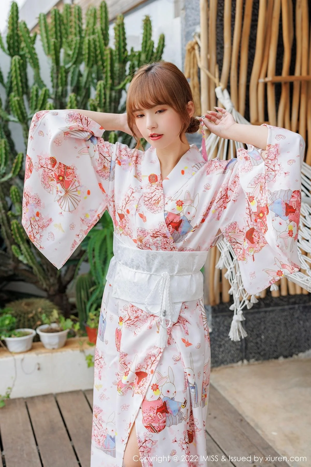 张思允Nice云南心愿旅拍半脱和服露蕾丝内衣完美绝美写真 第 118 张