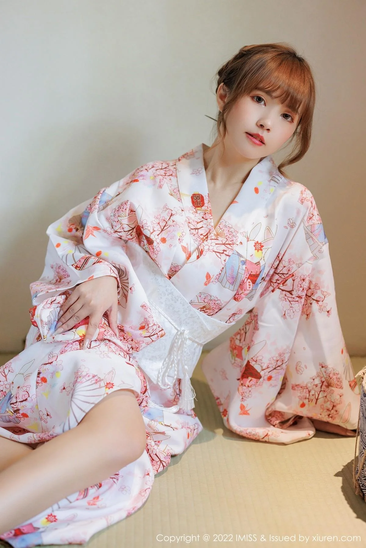 张思允Nice云南心愿旅拍半脱和服露蕾丝内衣完美绝美写真 第 14 张