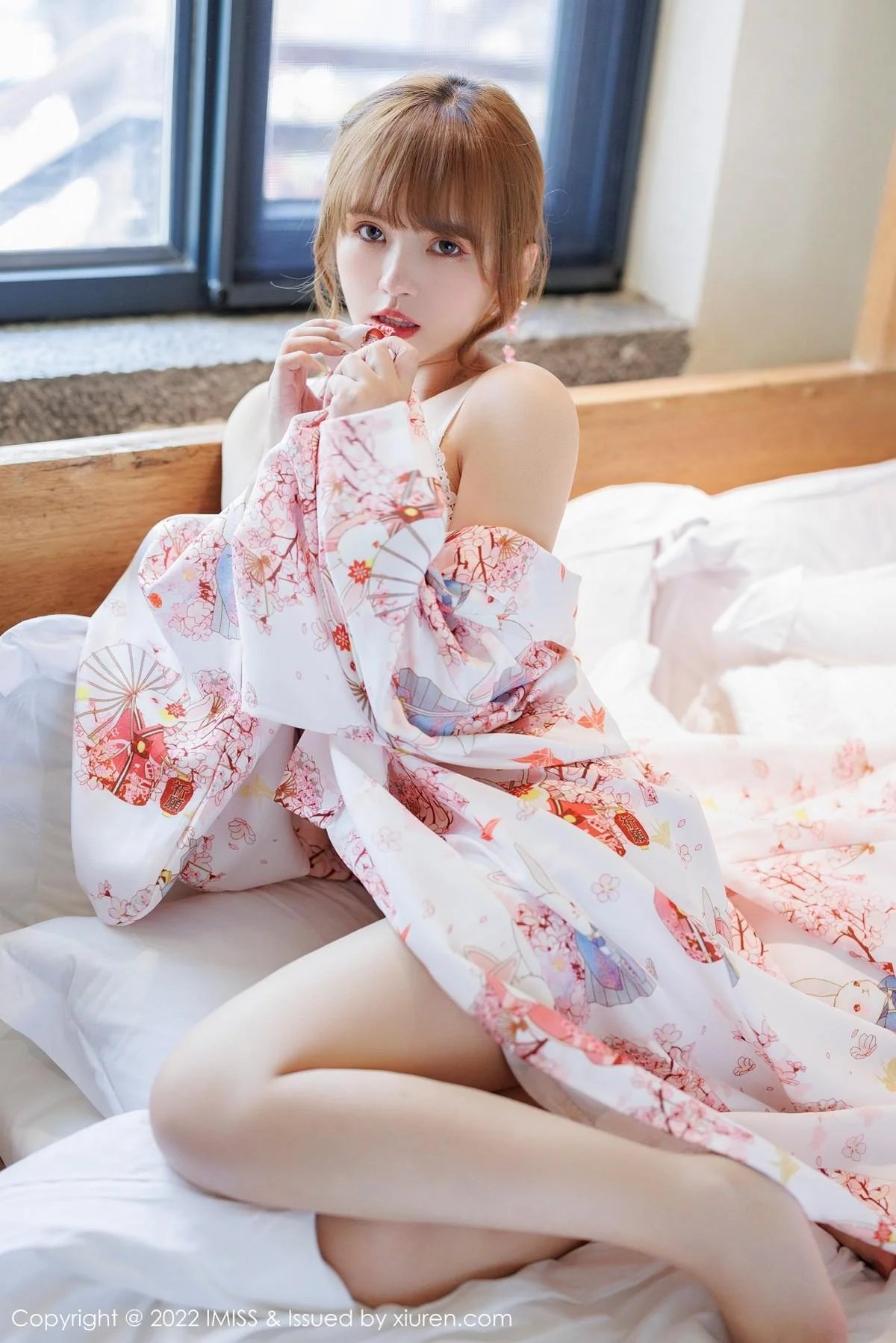 张思允Nice云南心愿旅拍半脱和服露蕾丝内衣完美绝美写真 第 69 张