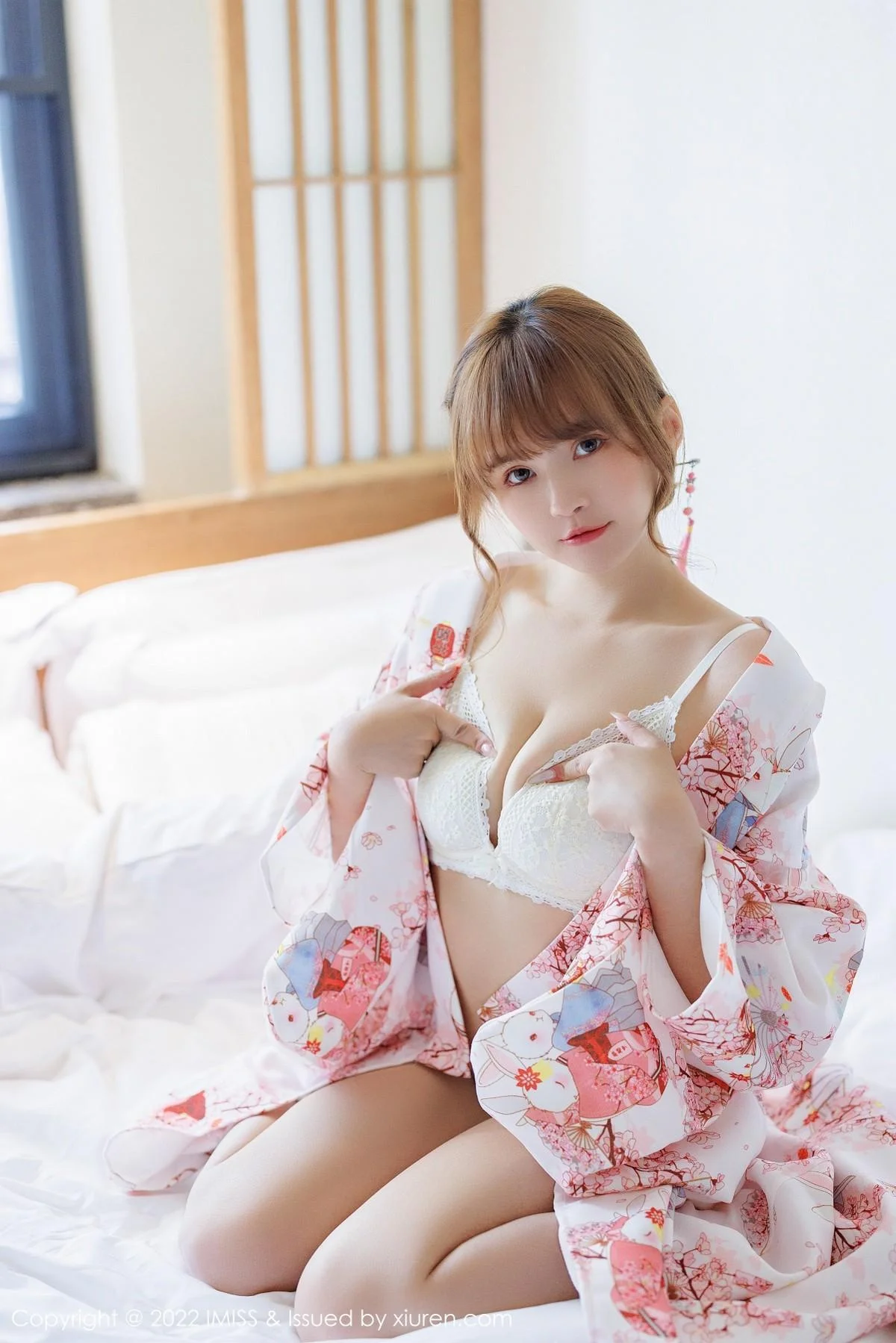 张思允Nice云南心愿旅拍半脱和服露蕾丝内衣完美绝美写真 第 76 张