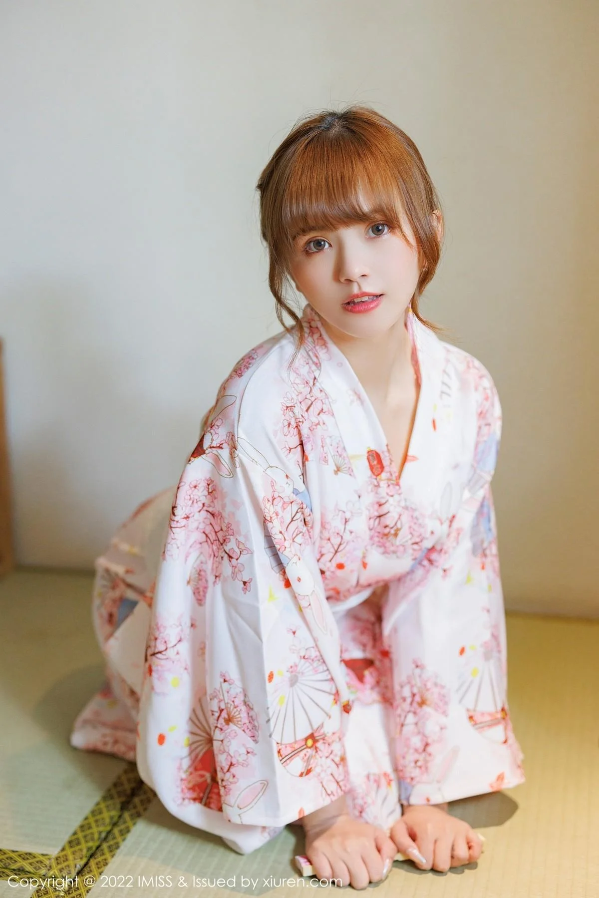 张思允Nice云南心愿旅拍半脱和服露蕾丝内衣完美绝美写真 第 8 张