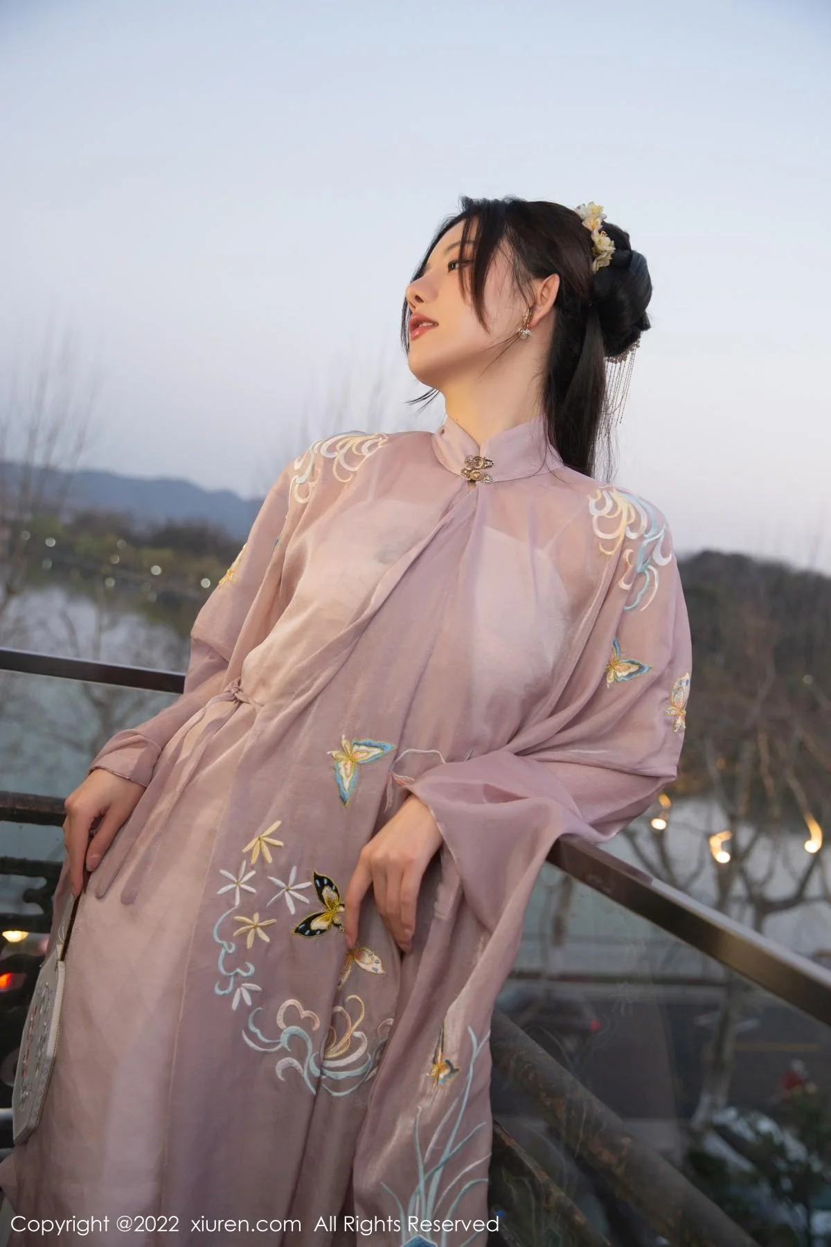 就是阿朱啊性感古装服饰拍摄私房情趣捆绑秀美腿绝美写真 第 1 张