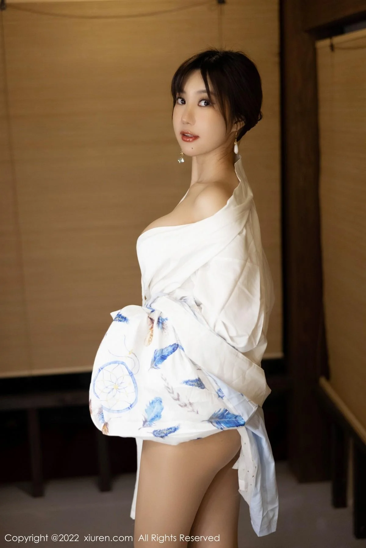 绮里嘉ula私房日式风性感和服配超薄无内肉丝极致绝美写真 第 16 张