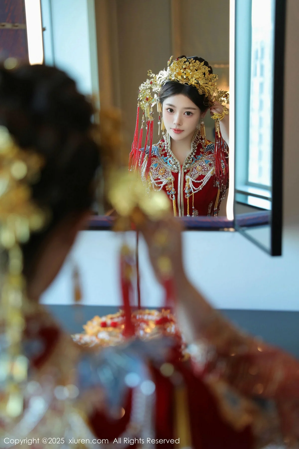蛋蛋宝新年主题性感红色新娘装露白色内衣秀丰腴身材绝美写真 第 27 张