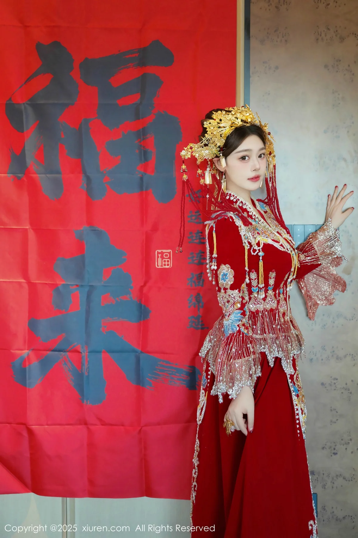 蛋蛋宝新年主题性感红色新娘装露白色内衣秀丰腴身材绝美写真 第 4 张