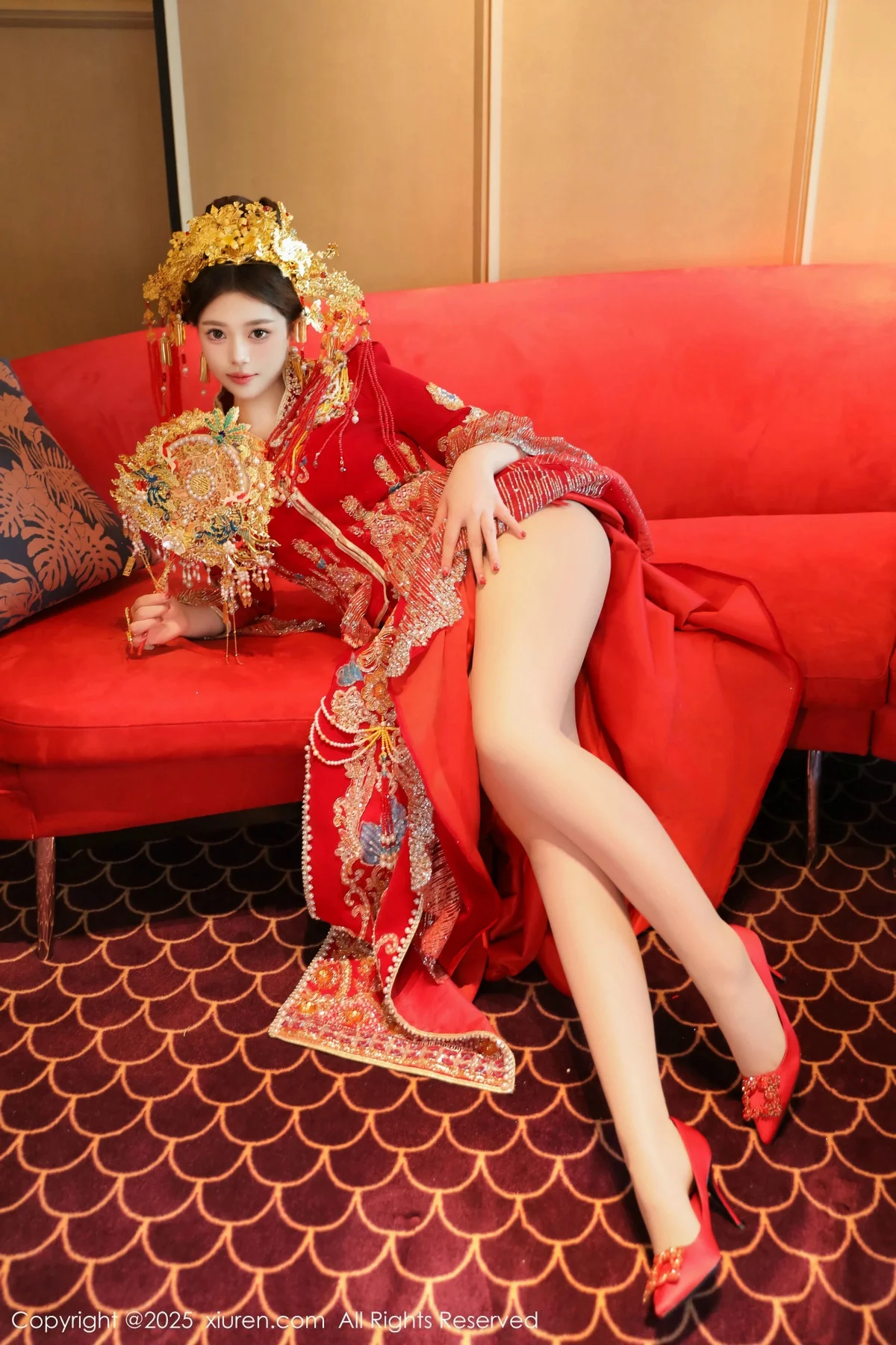 蛋蛋宝新年主题性感红色新娘装露白色内衣秀丰腴身材绝美写真 第 47 张