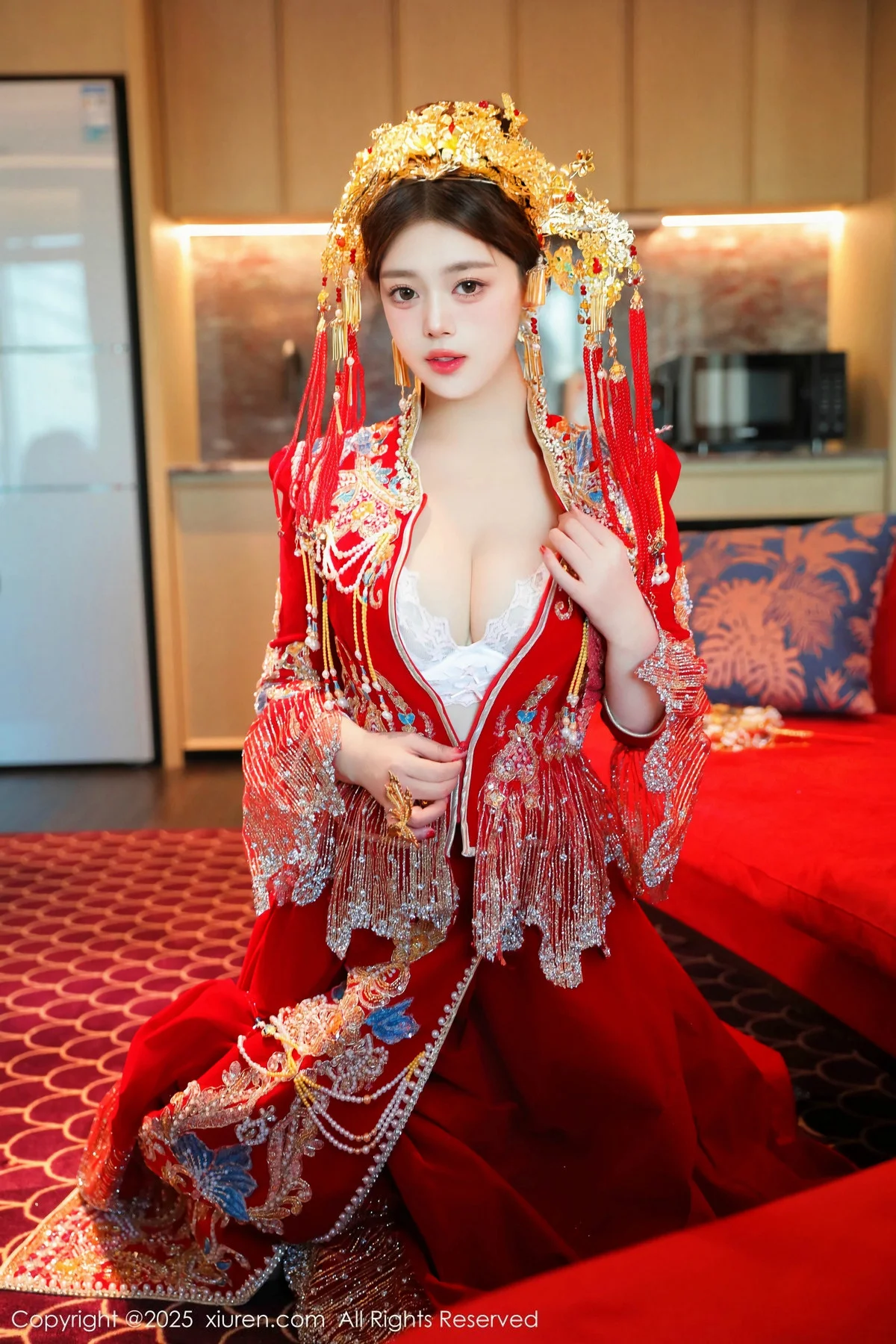 蛋蛋宝新年主题性感红色新娘装露白色内衣秀丰腴身材绝美写真 第 62 张