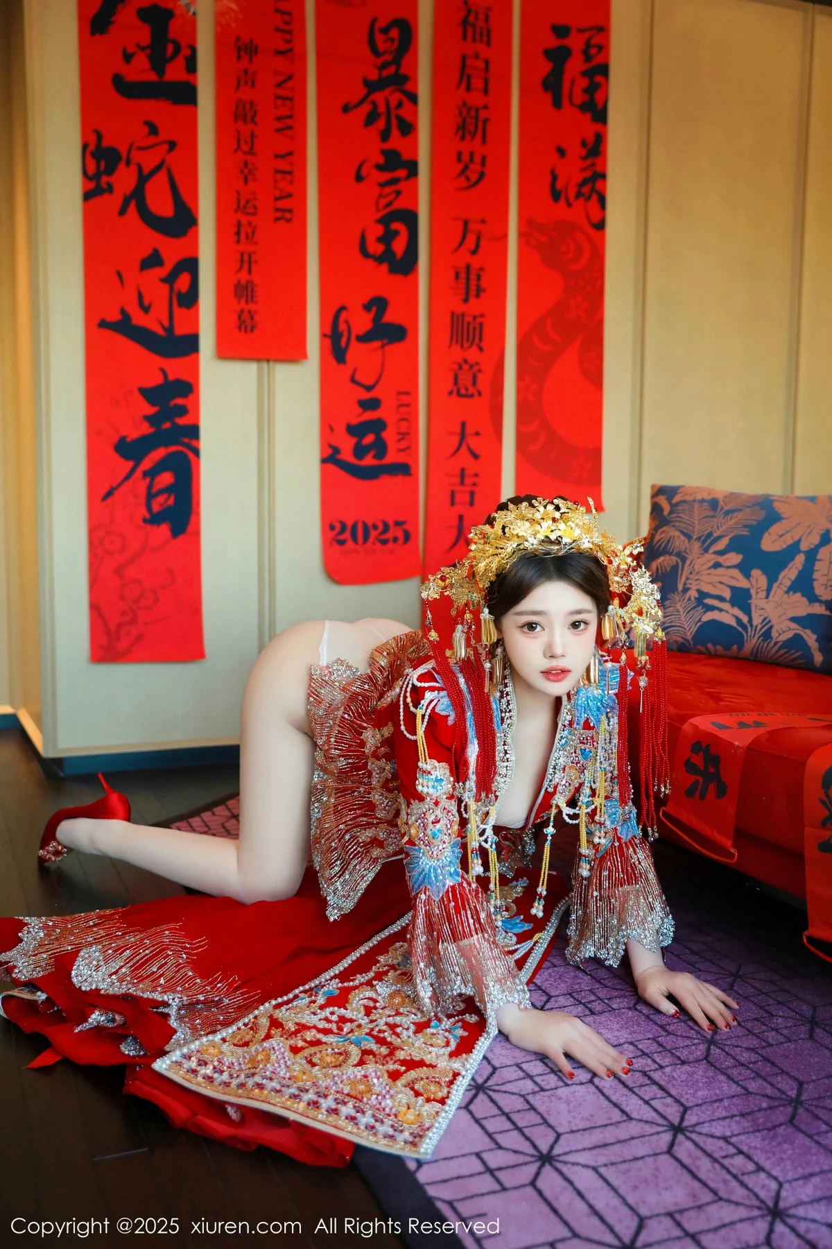 蛋蛋宝新年主题性感红色新娘装露白色内衣秀丰腴身材绝美写真 第 93 张