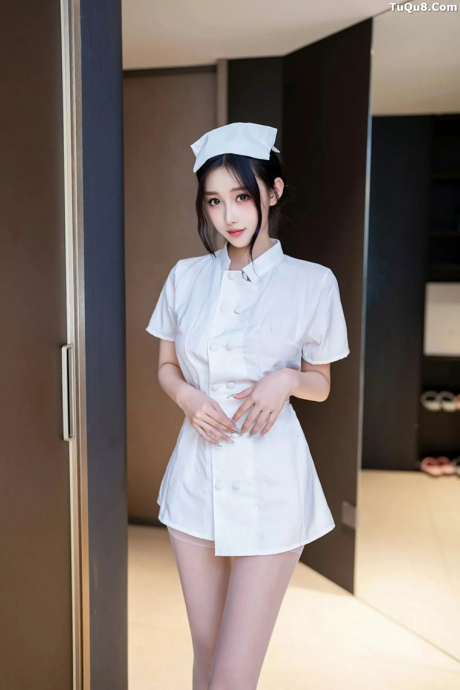 木森vita性感白色护士制服露丰满身材胶带遮点绝美写真 第 1 张