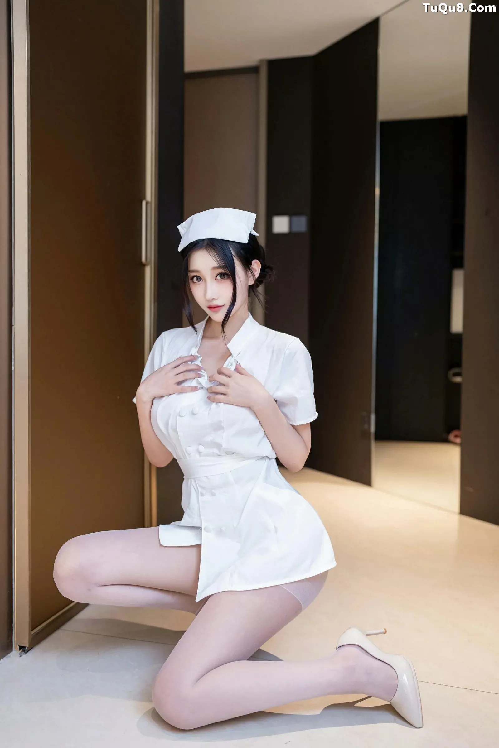 木森vita性感白色护士制服露丰满身材胶带遮点绝美写真 第 11 张